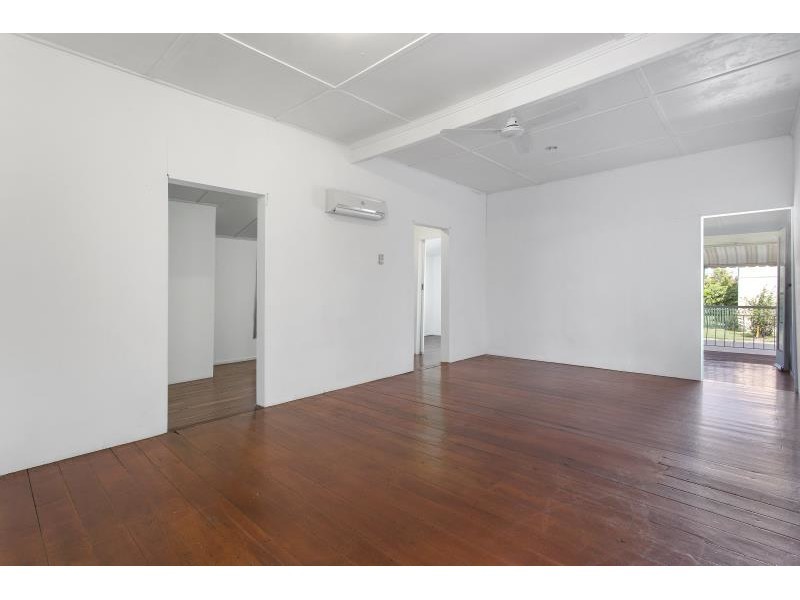 269 East Street, Depot Hill QLD 4700